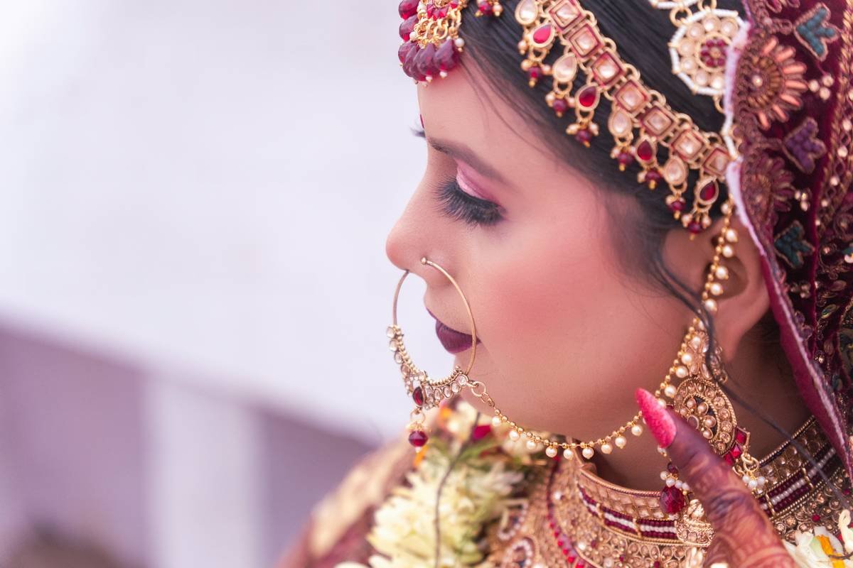 Event Makeup Tutorial: Your Step-by-Step Guide to Flawless, Long-Lasting Looks for Weddings, Galas & More