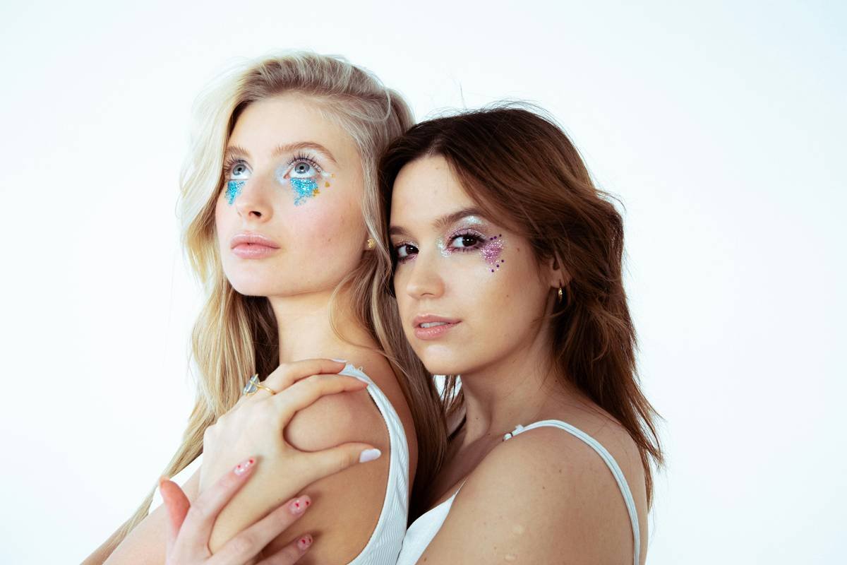 How to Master Celebration Makeup: Your Fail-Proof Guide to Glowing Through Every Toast, Vow, and Confetti Drop