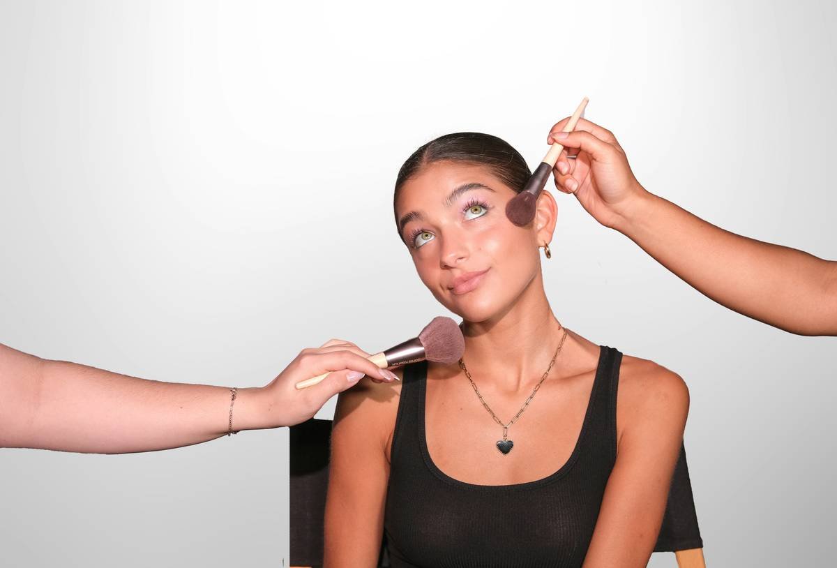 Makeup for Proms: Flawless, Long-Lasting Looks That Survive the Night (and Tears)