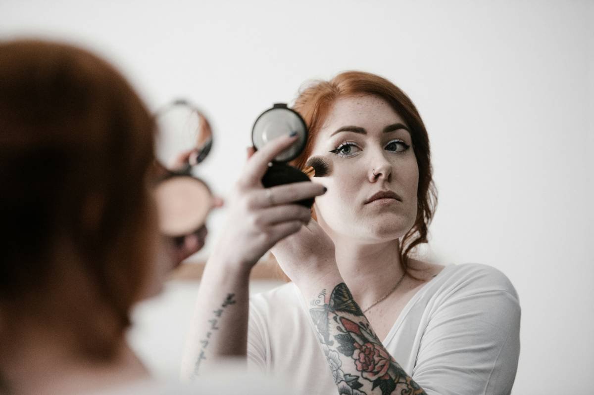 Professional Event Makeup: Your Step-by-Step Guide to Flawless, Camera-Ready Glam