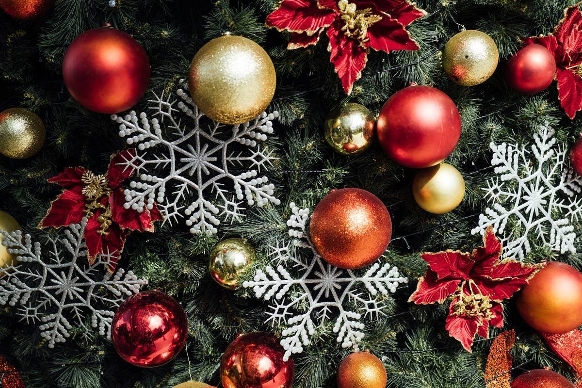 Professional festive makeup palette with shimmer and matte shades for holiday looks